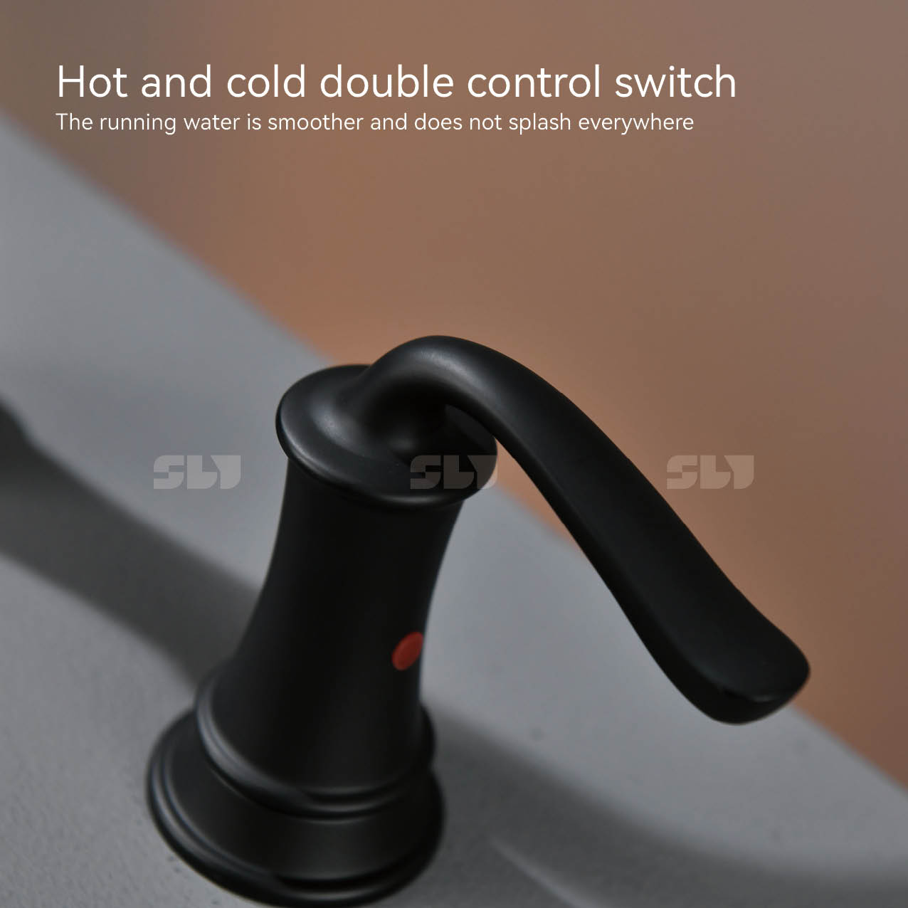 mattschwarze Badarmaturen