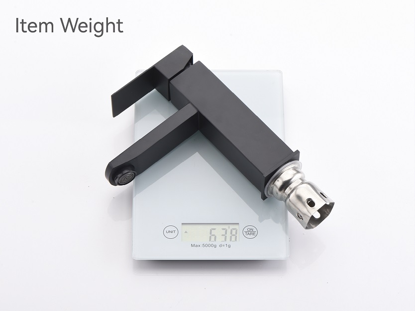 Badarmatur aus Messing