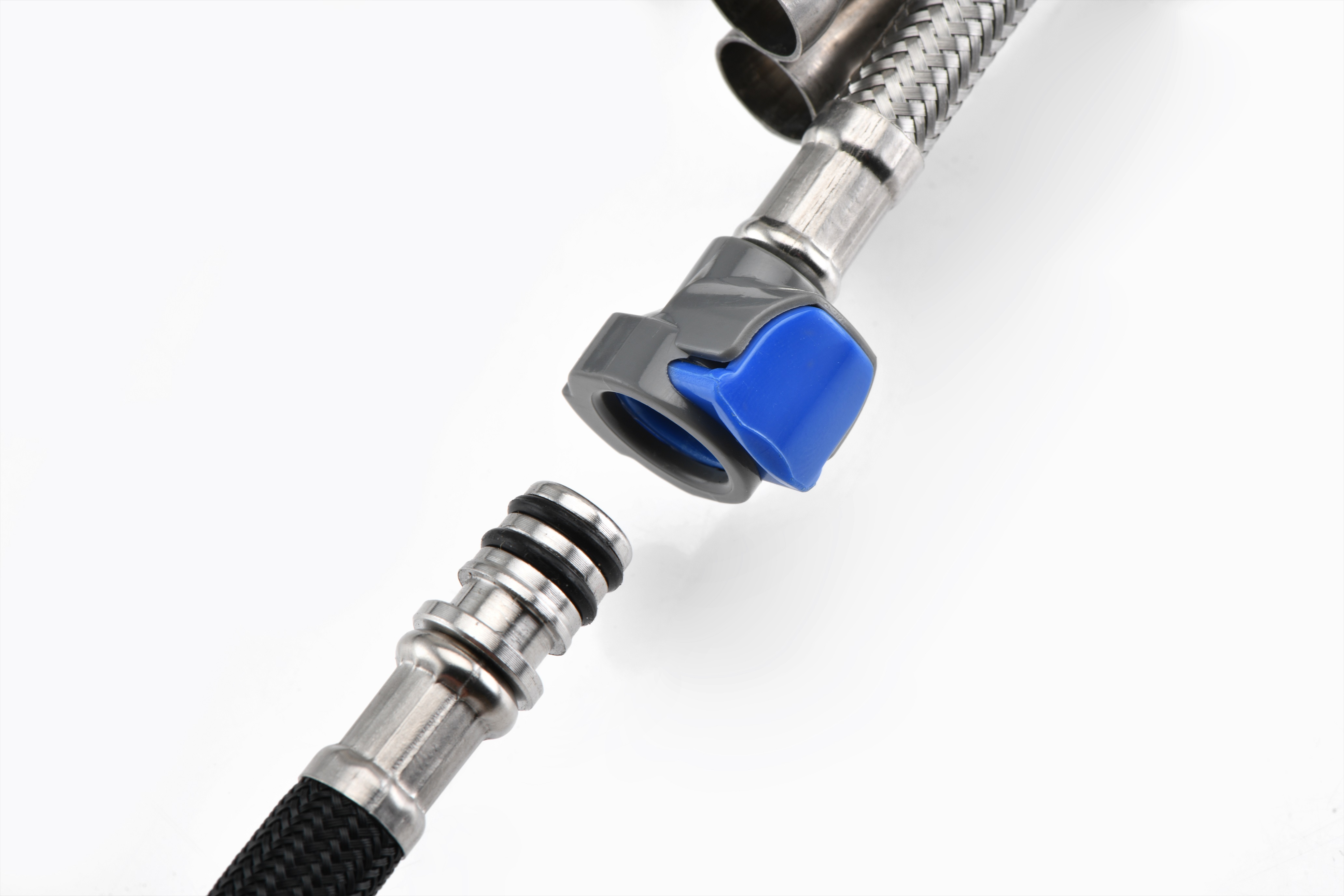 Wasserhahn mit Spr&uuml;her