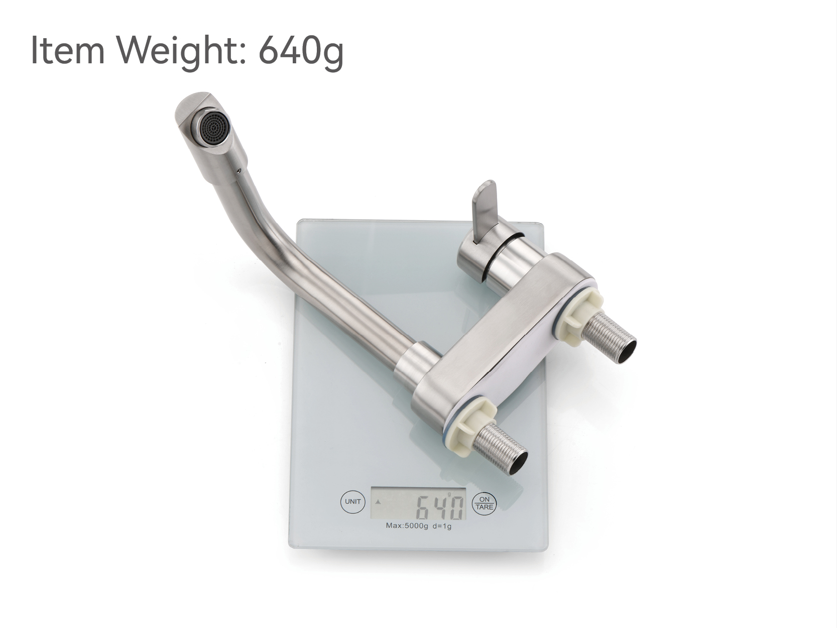 Badarmatur aus poliertem Nickel