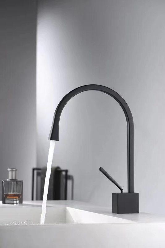 Sly Messing gebürstet Zirkonium Gold Eingriff Becken Chrom Fertiger billiges Zinkbecken Wasserhahn Badezimmer