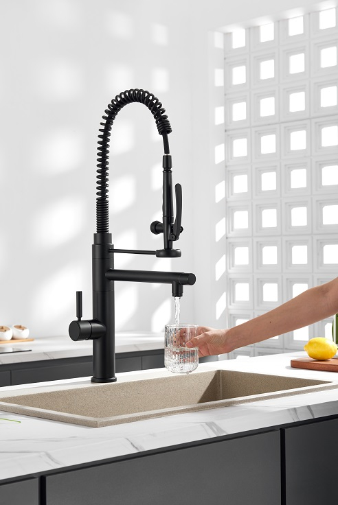 Sly neuer moderner Stil 304 Mattschwarze Küchenarmatur Waschbecken Wasserhahn mit Pull Down