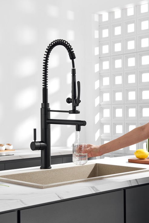 Sly neuer moderner Stil 304 Mattschwarze Küchenarmatur Waschbecken Wasserhahn mit Pull Down