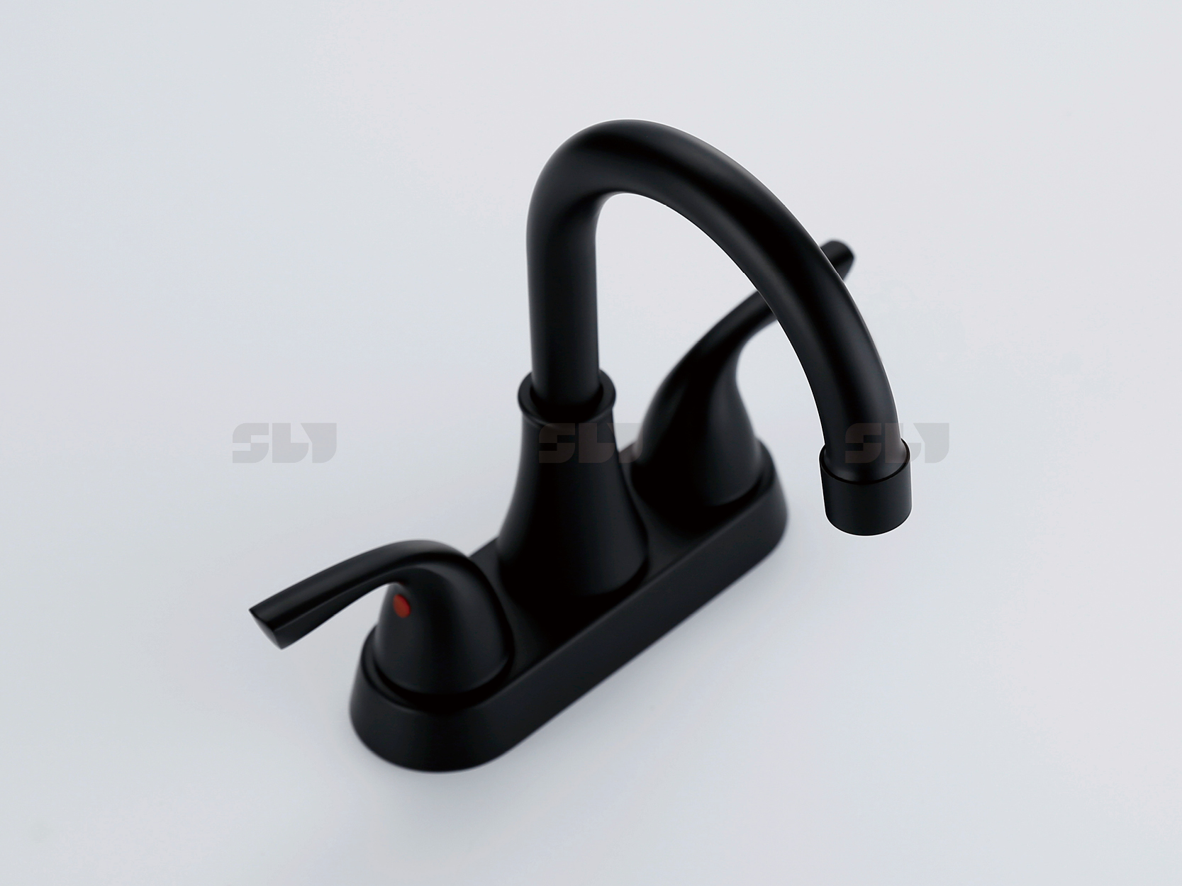 Wasserh&auml;hne und Armaturen