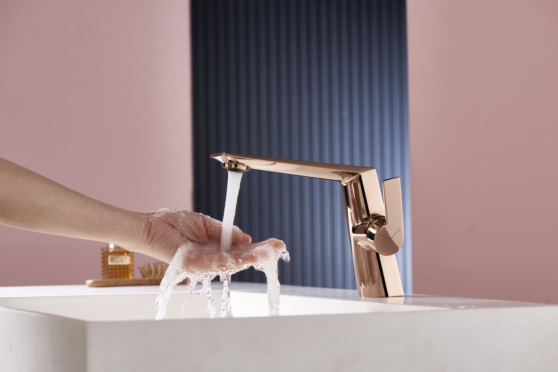 Chrom-Badezimmerarmatur