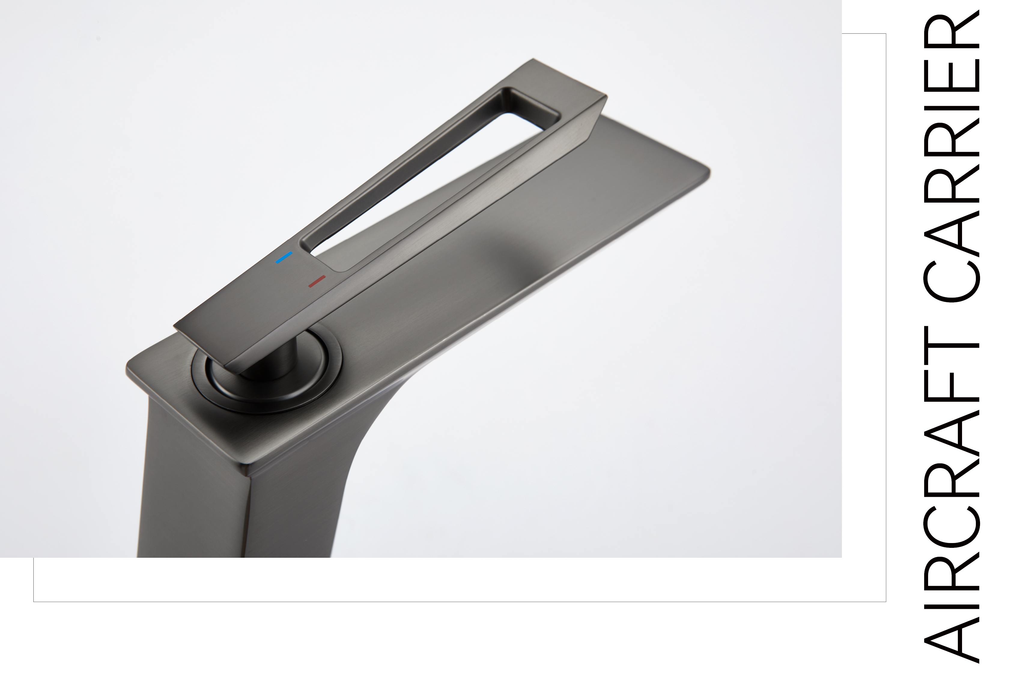 Badarmatur aus Messing