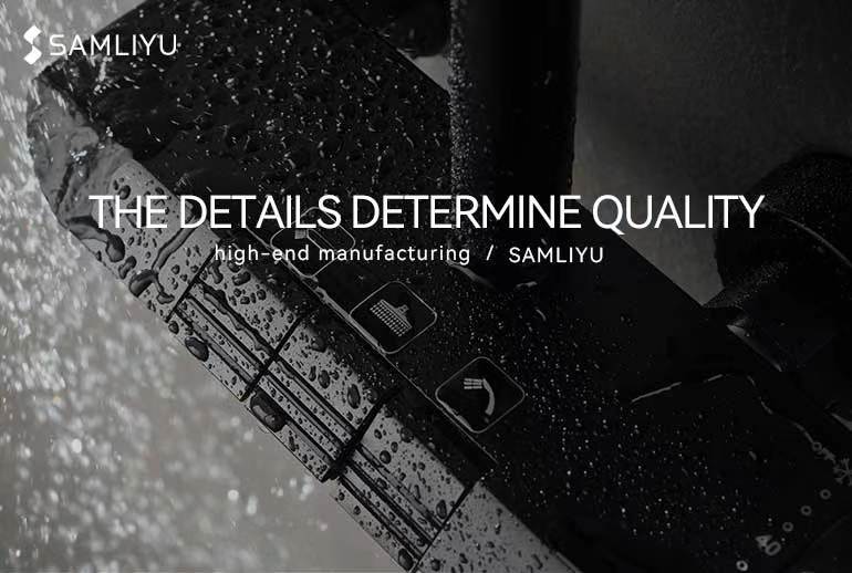 mattschwarzes Duschsystem mit Handbrause