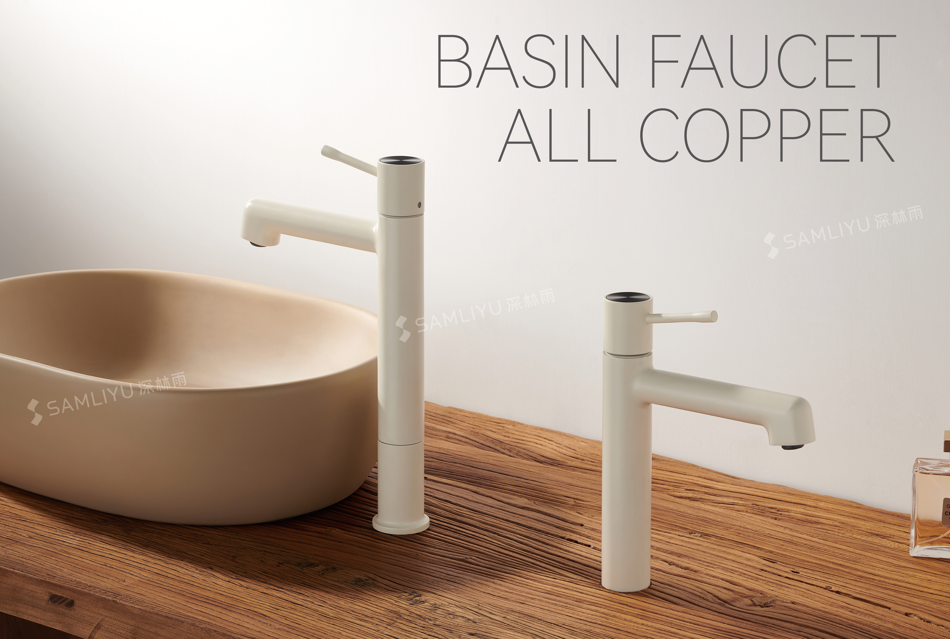 Badezimmer mit Wasserhahn