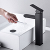 Sly Matte Black Black Griffe Messingbecken Wasserhahn Decked montiertes kaltes heißes Wasserkapsel Badezimmer